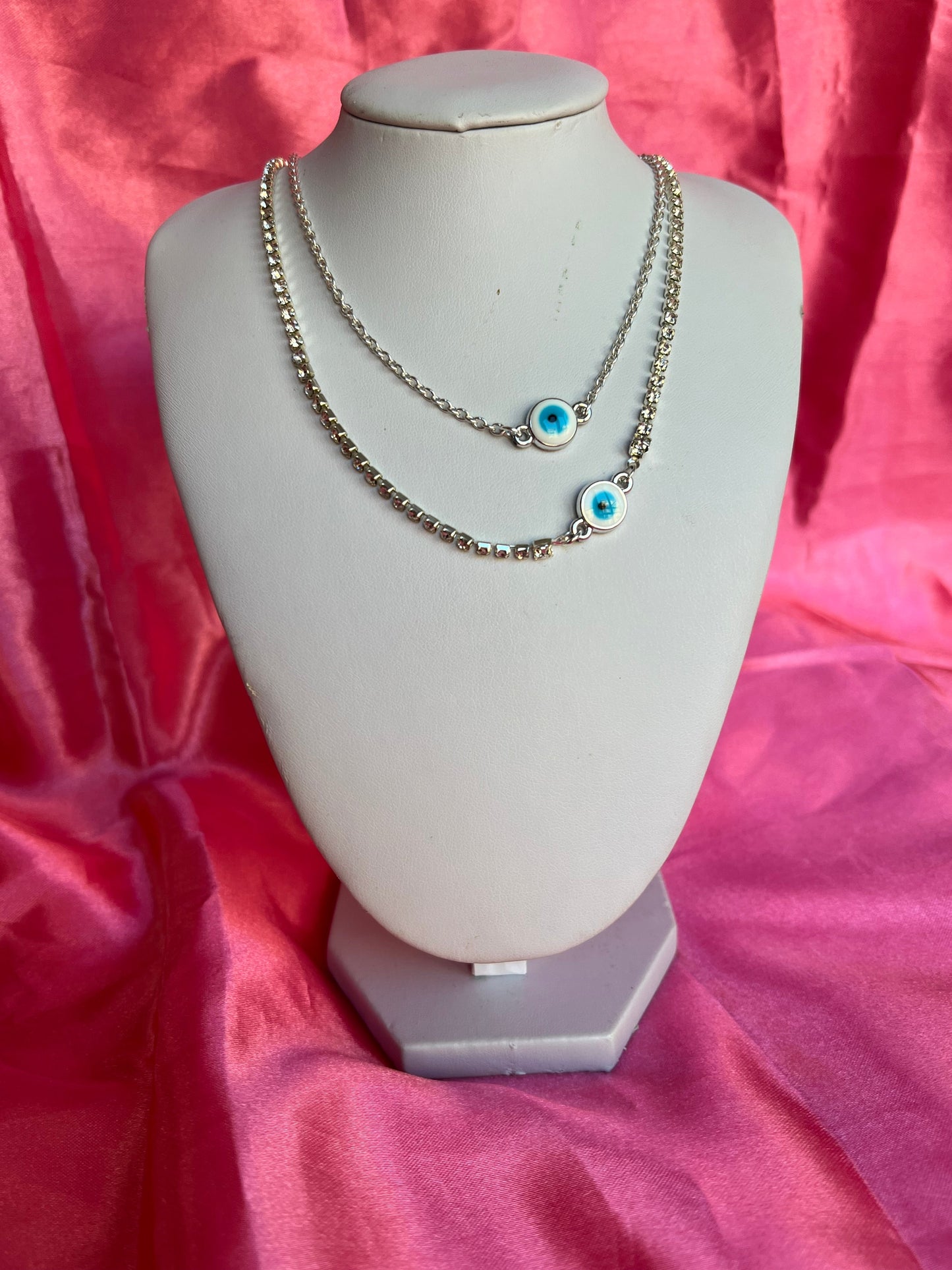 Circle evil eye necklace