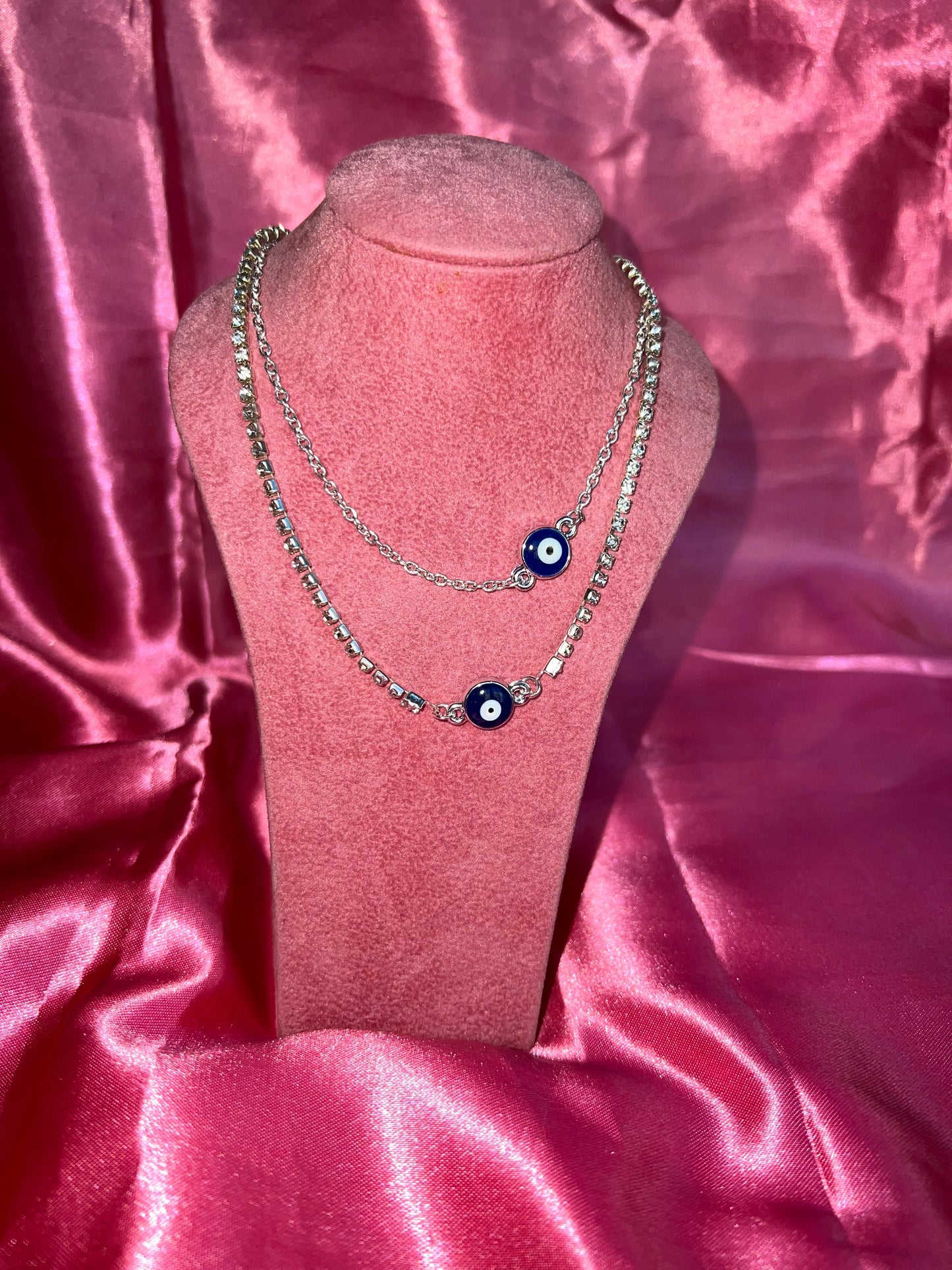 Circle evil eye necklace