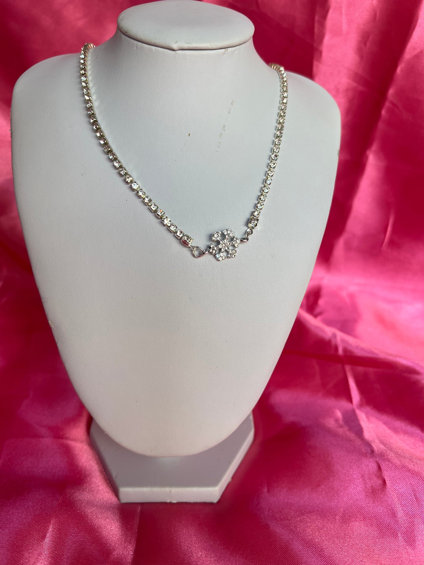 Snowflake necklace