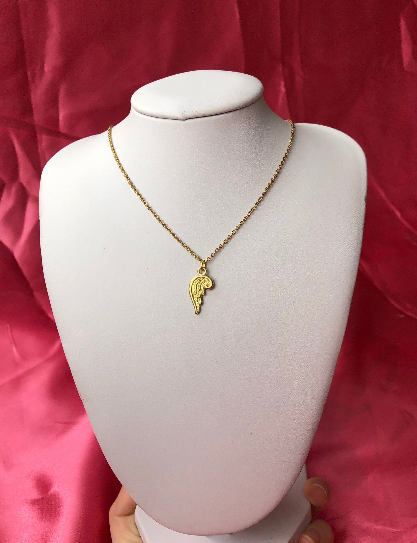 Wing necklace