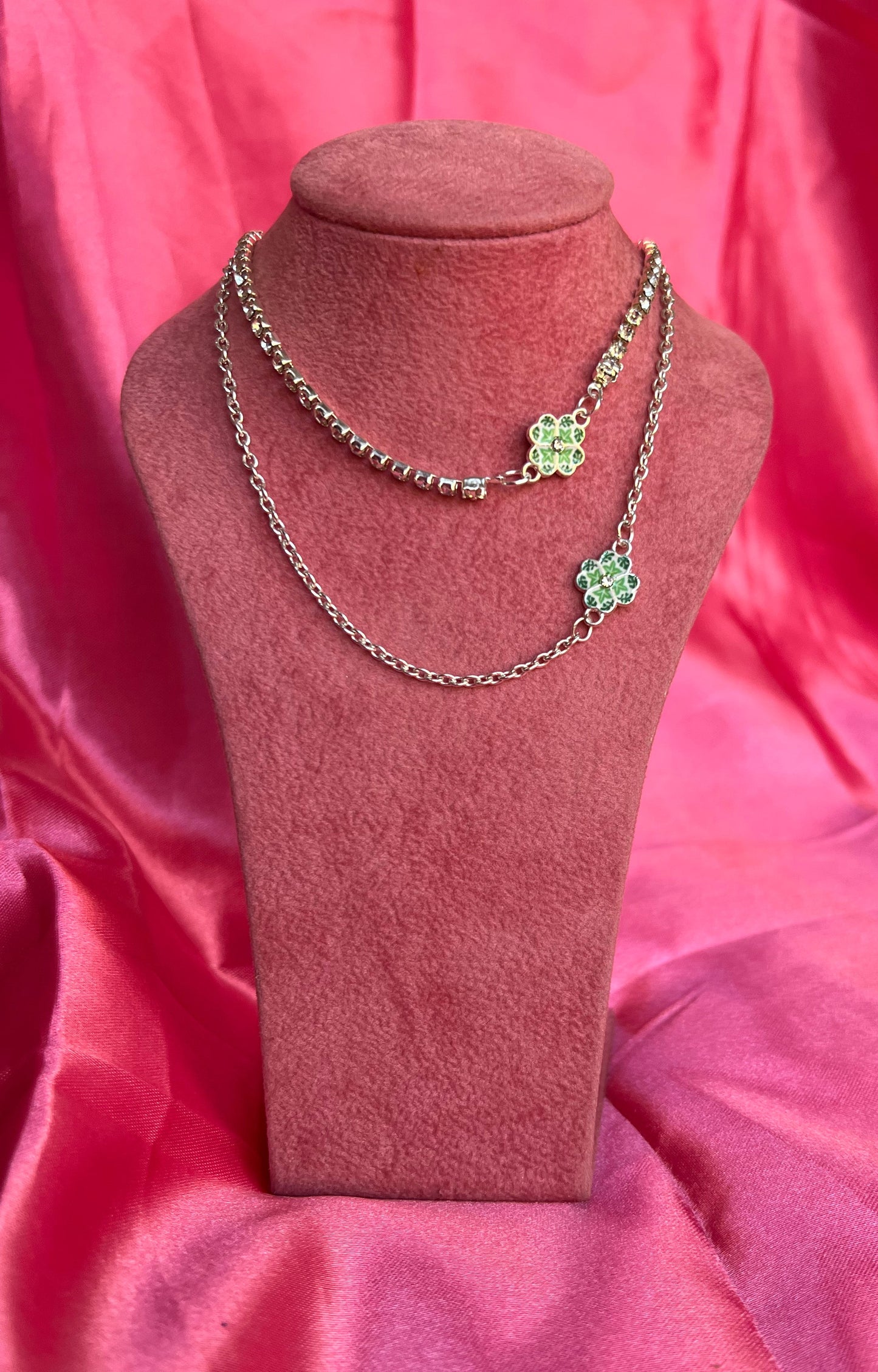 Clover necklace