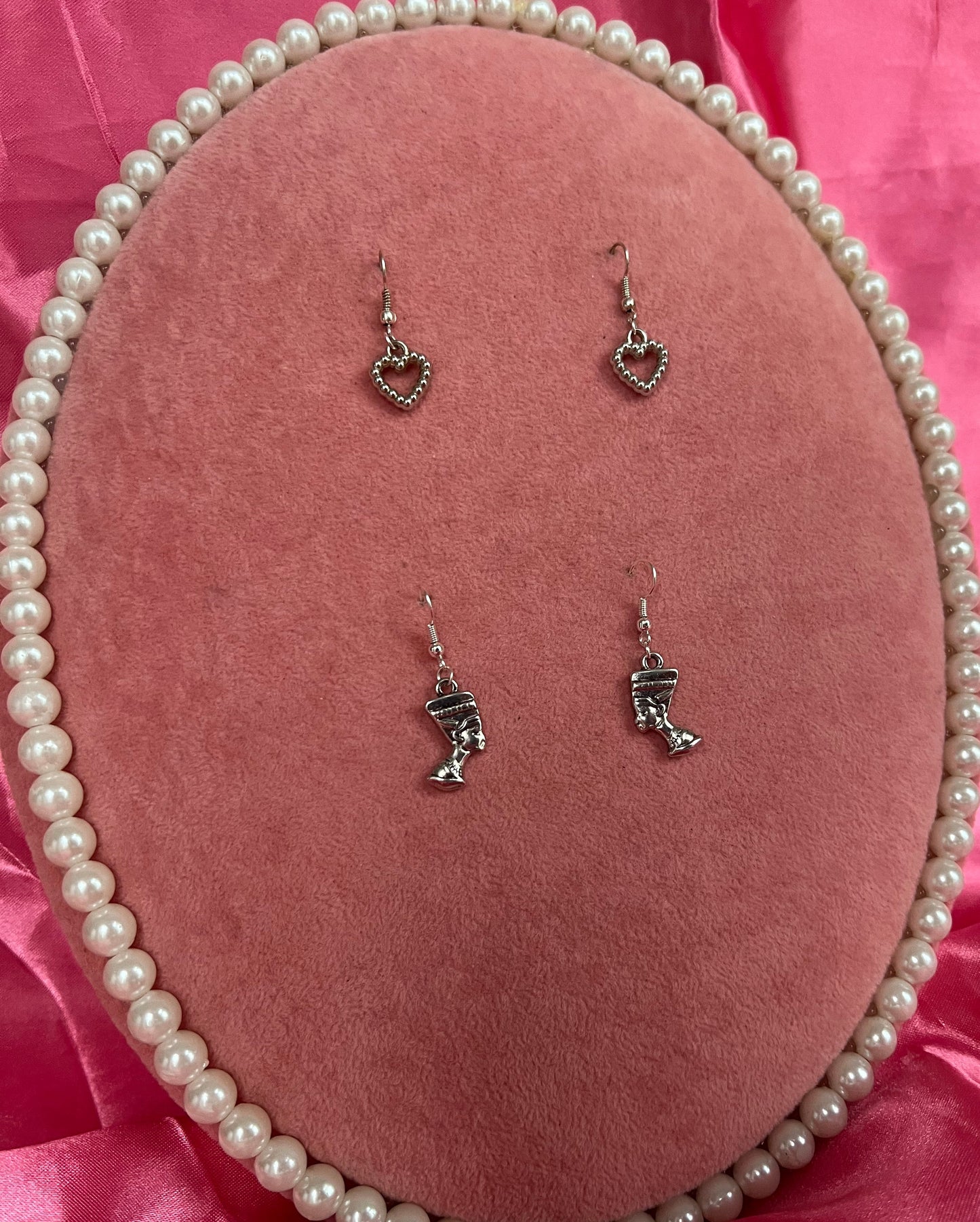 Pendant earrings
