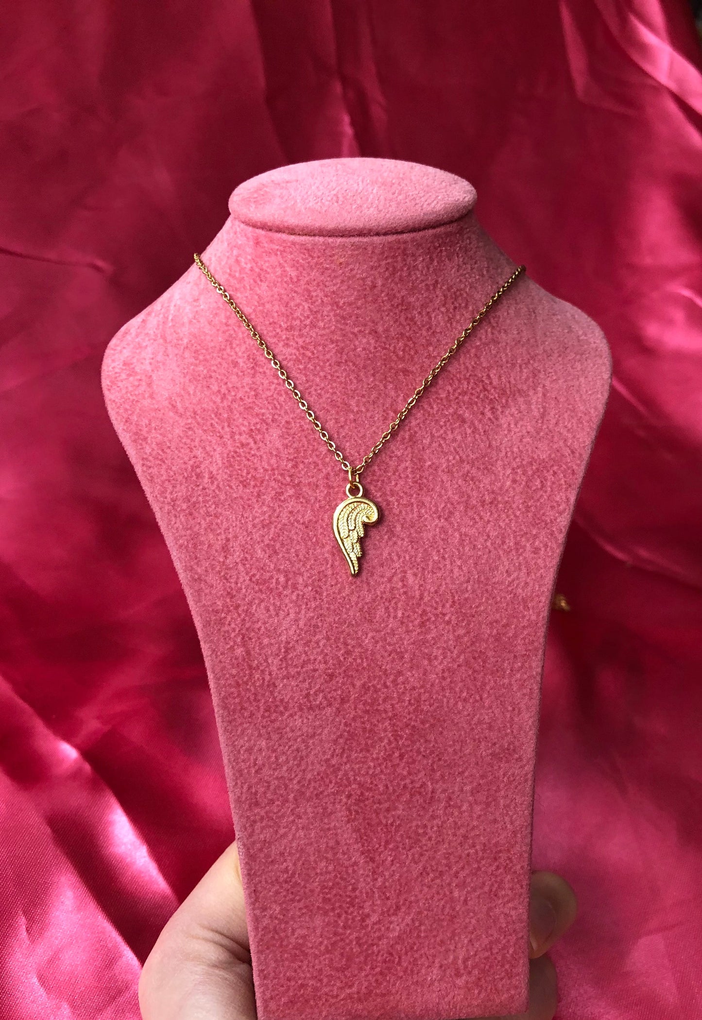 Wing necklace
