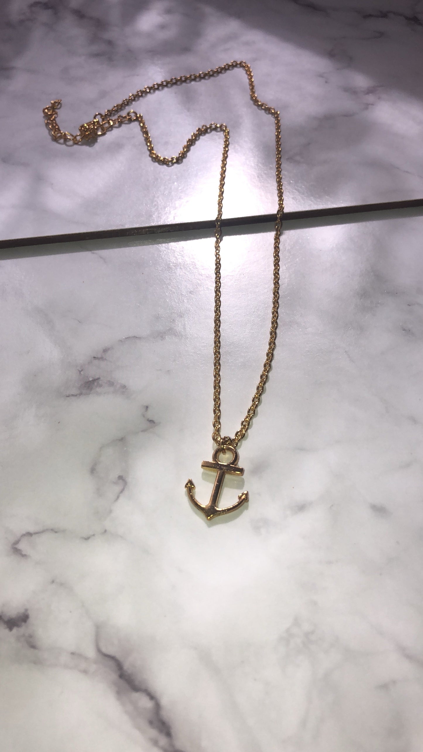 Anchor pendant necklace - Icegoldbyvee