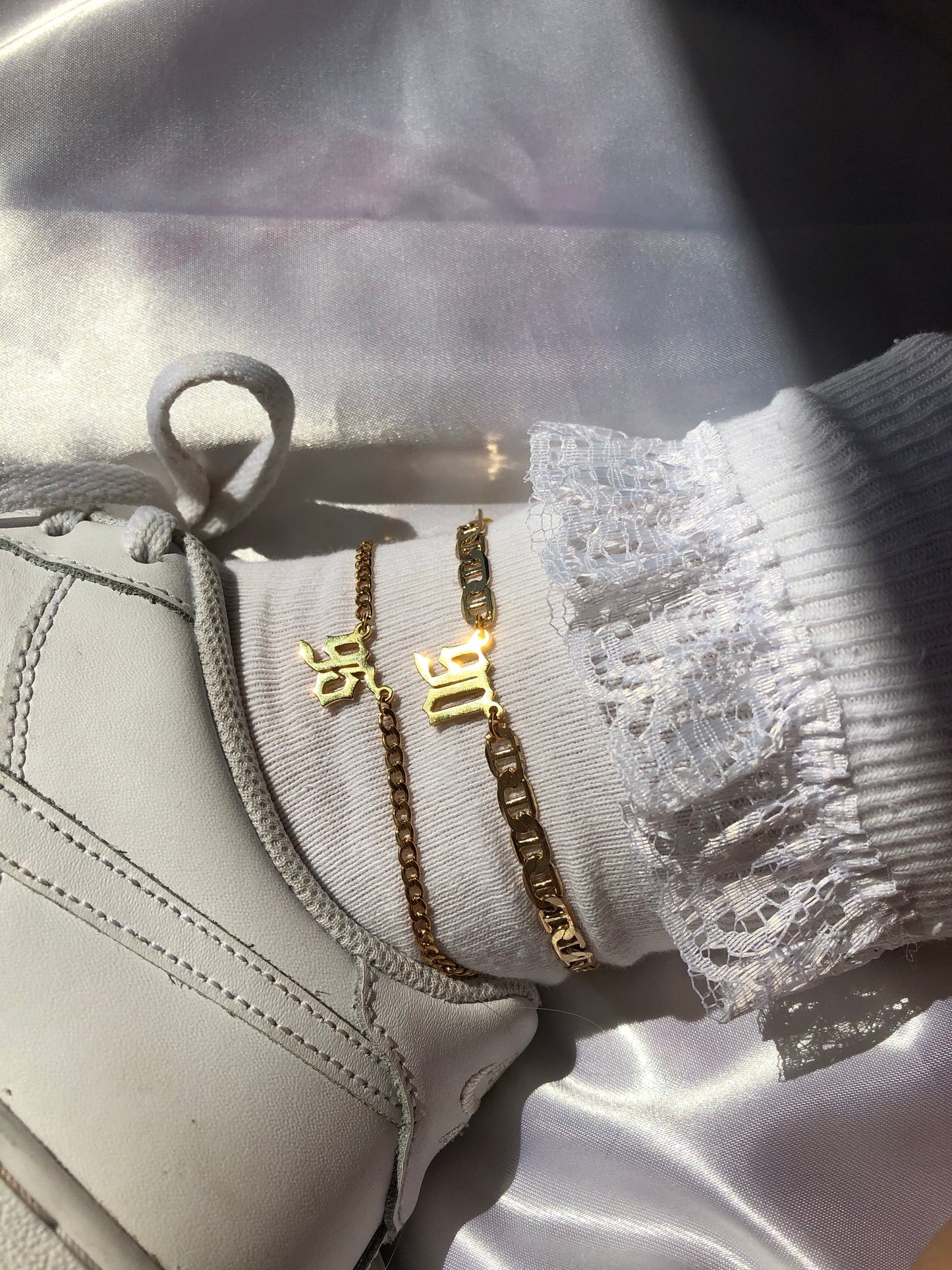 90’s anklet