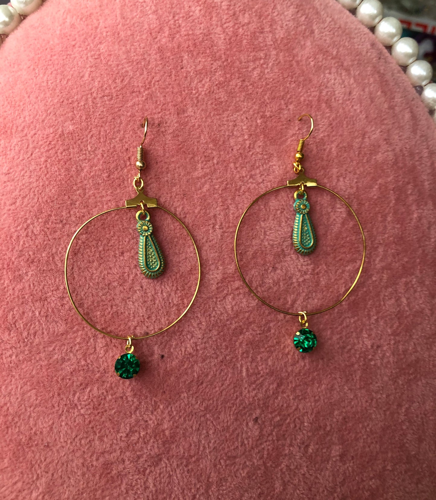 Crystal textured pendant earrings