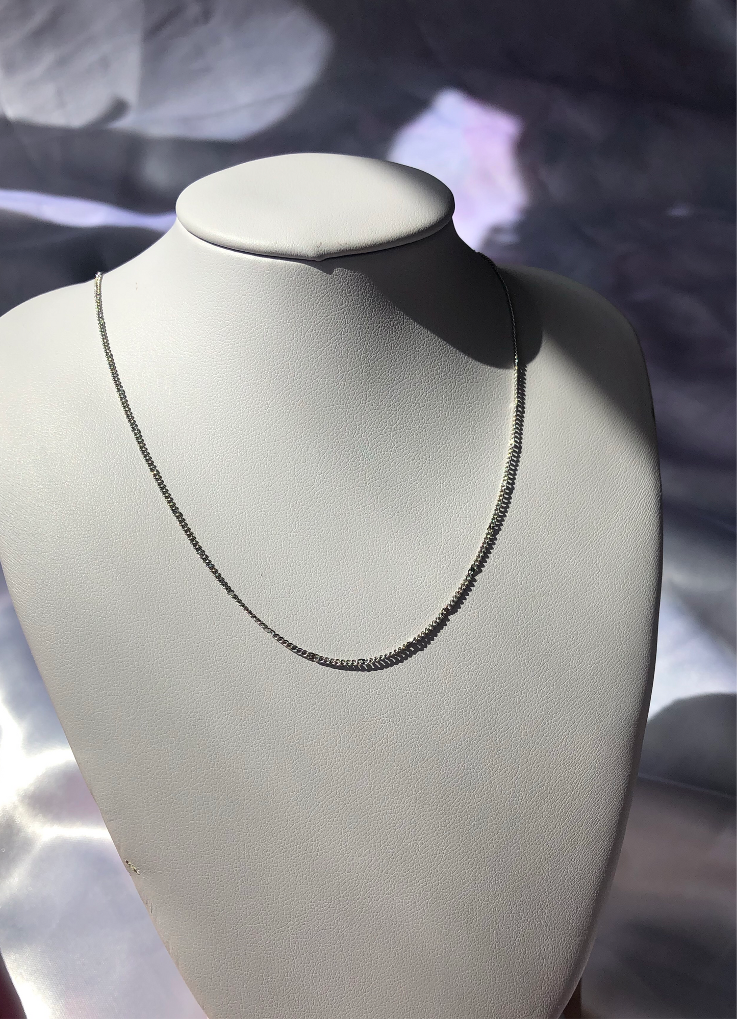 Dainty chain