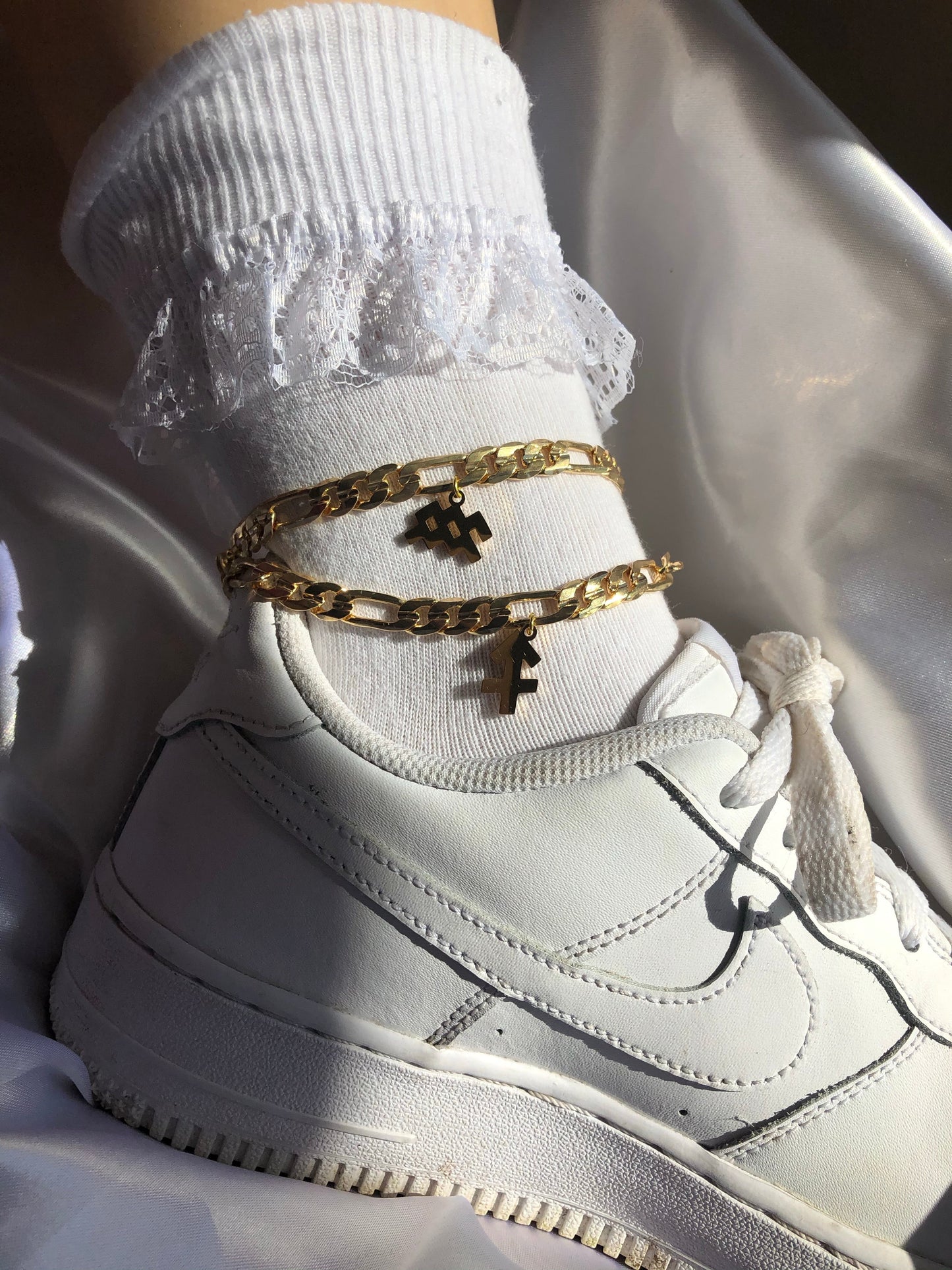 Zodiac sign anklet