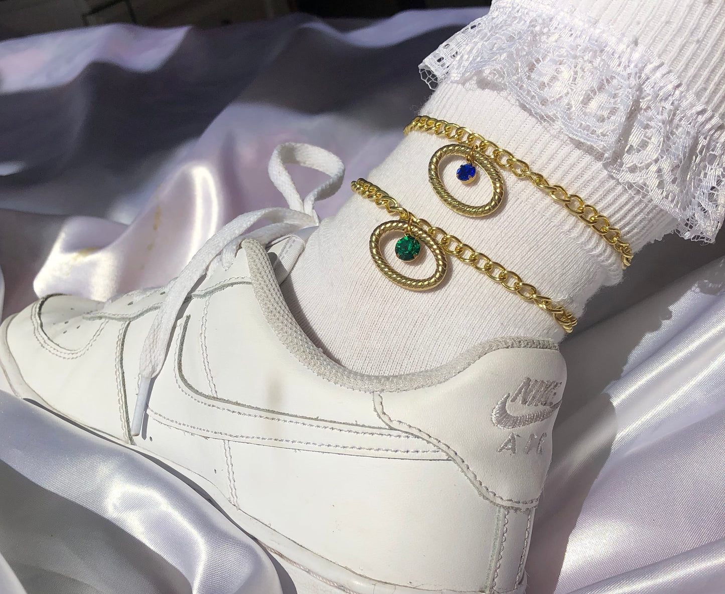 Eye anklet