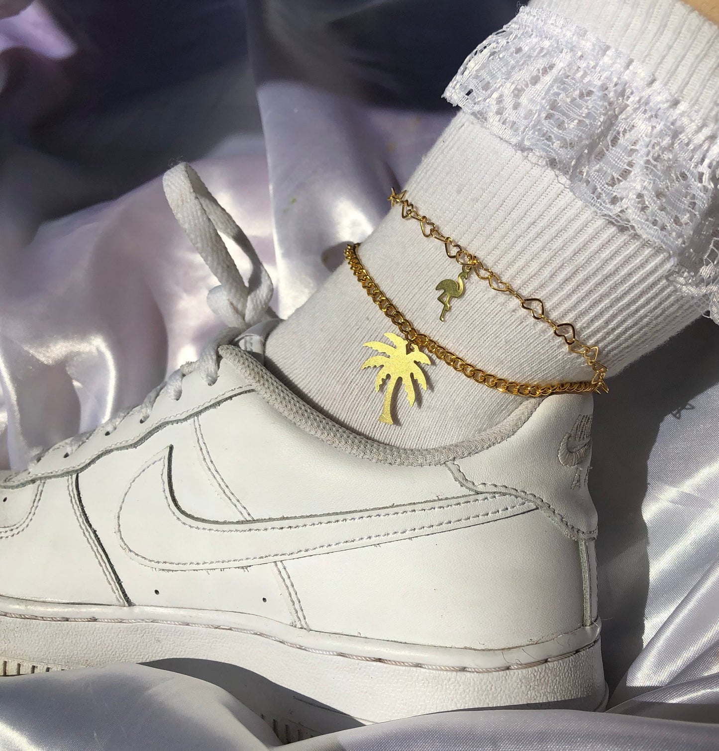 Pendant anklets