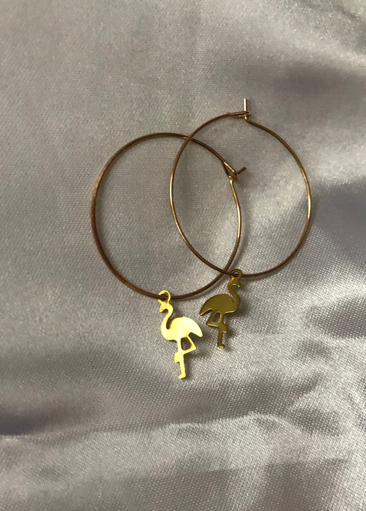 Love key/flamingo pendant hoops