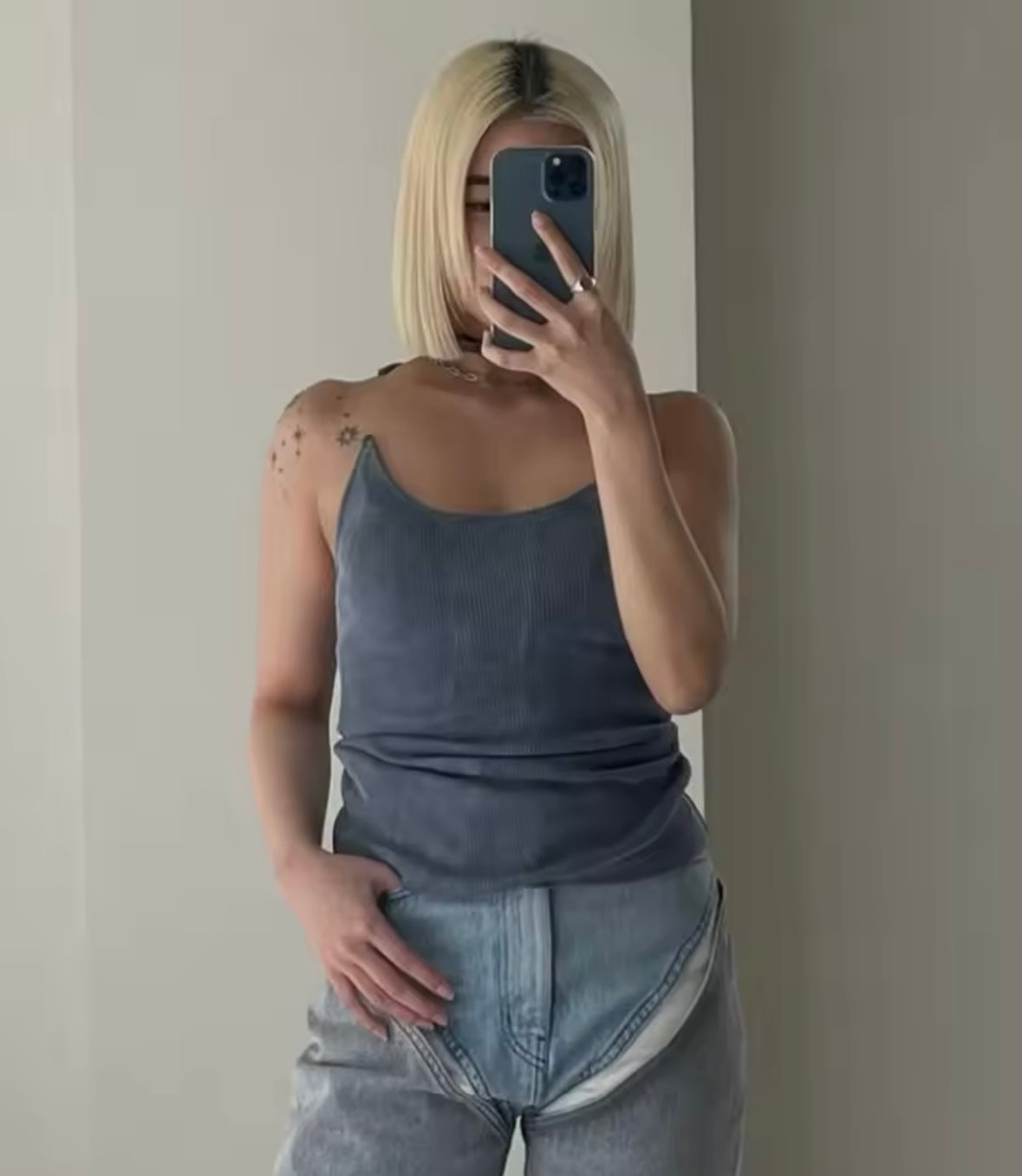 Invisible strap crop top