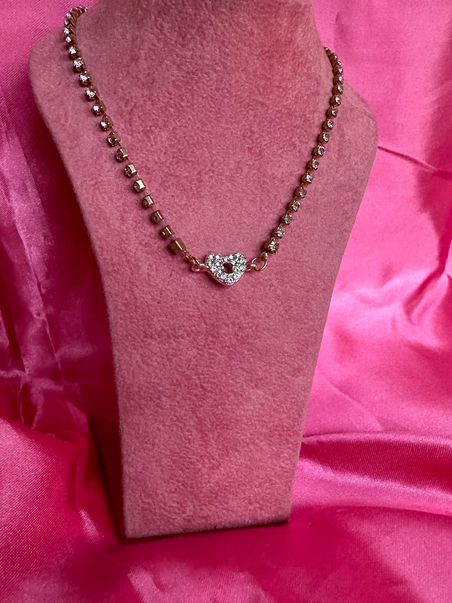 Heart lock necklace
