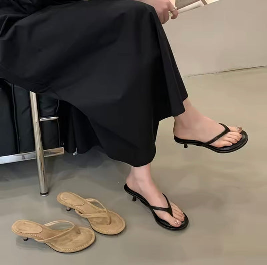 Kitten heel flip flops