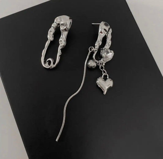 Asymmetrical earrings