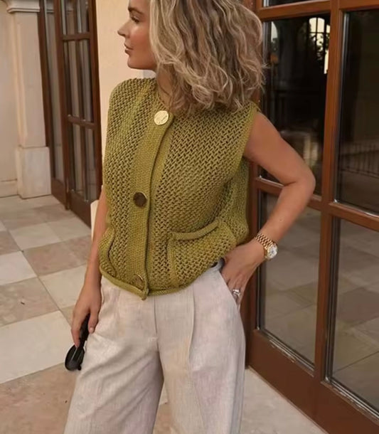 Knitted vest