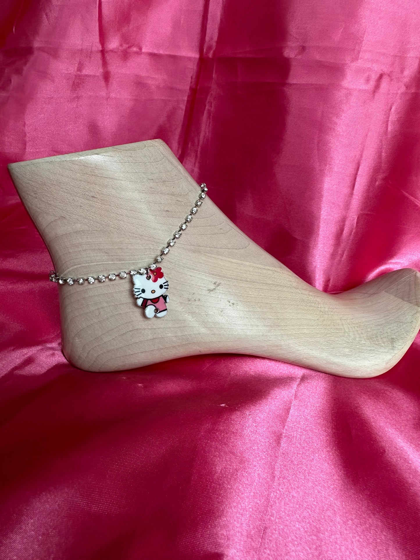Hello Kitty anklet