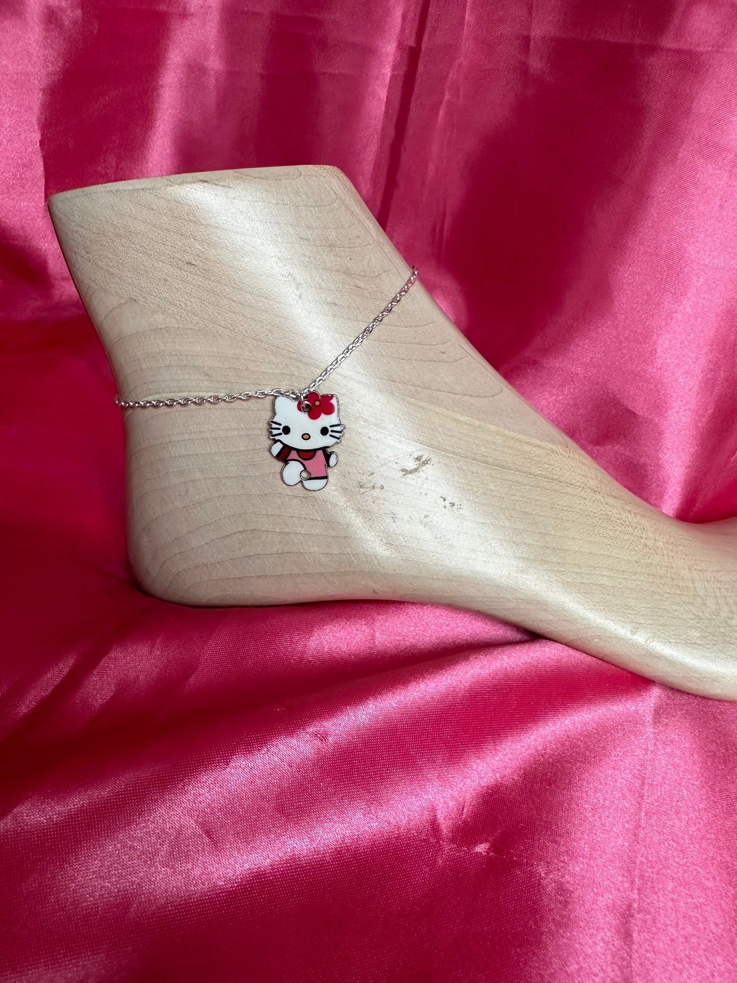 Hello Kitty anklet