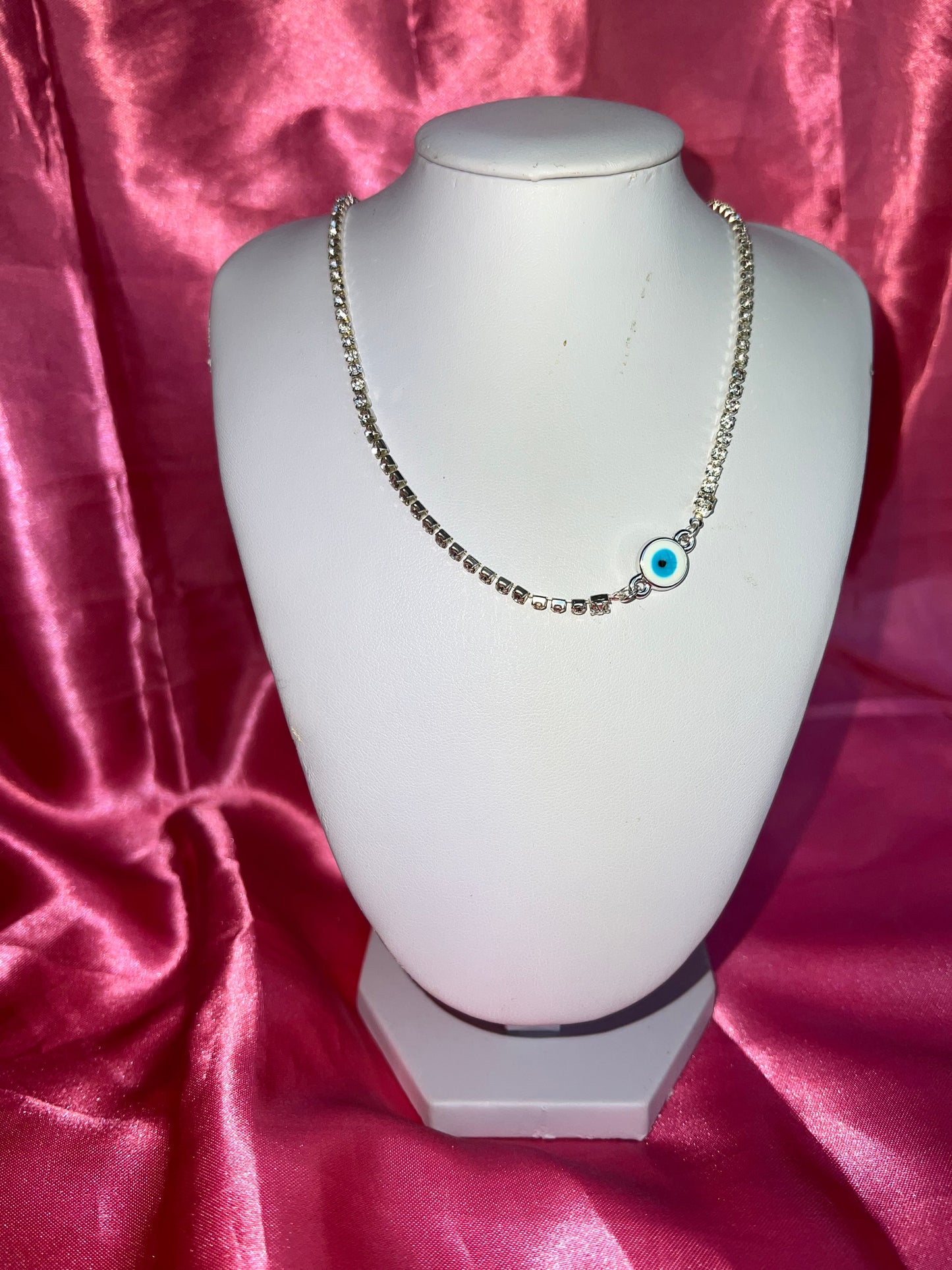 Circle evil eye necklace