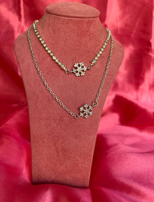 Snowflake necklace