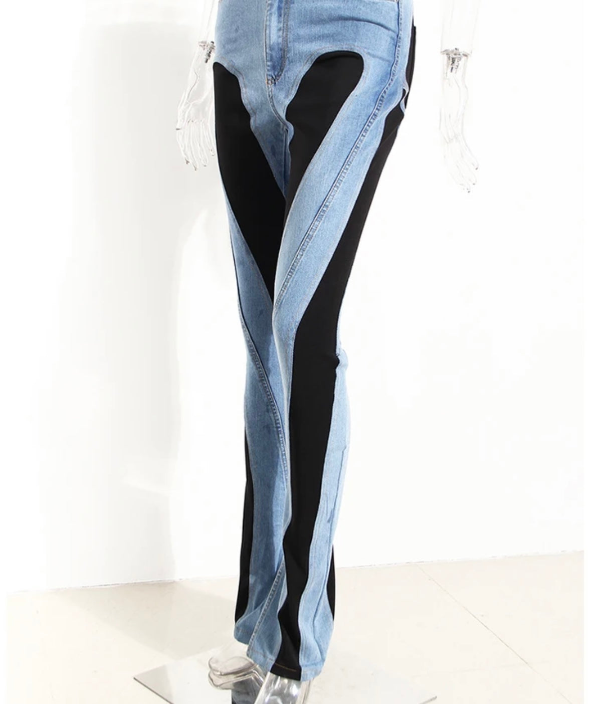 Contrast jeans