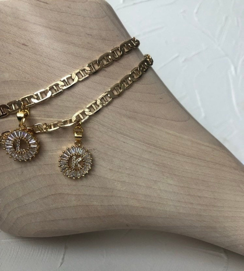 Initial anklet