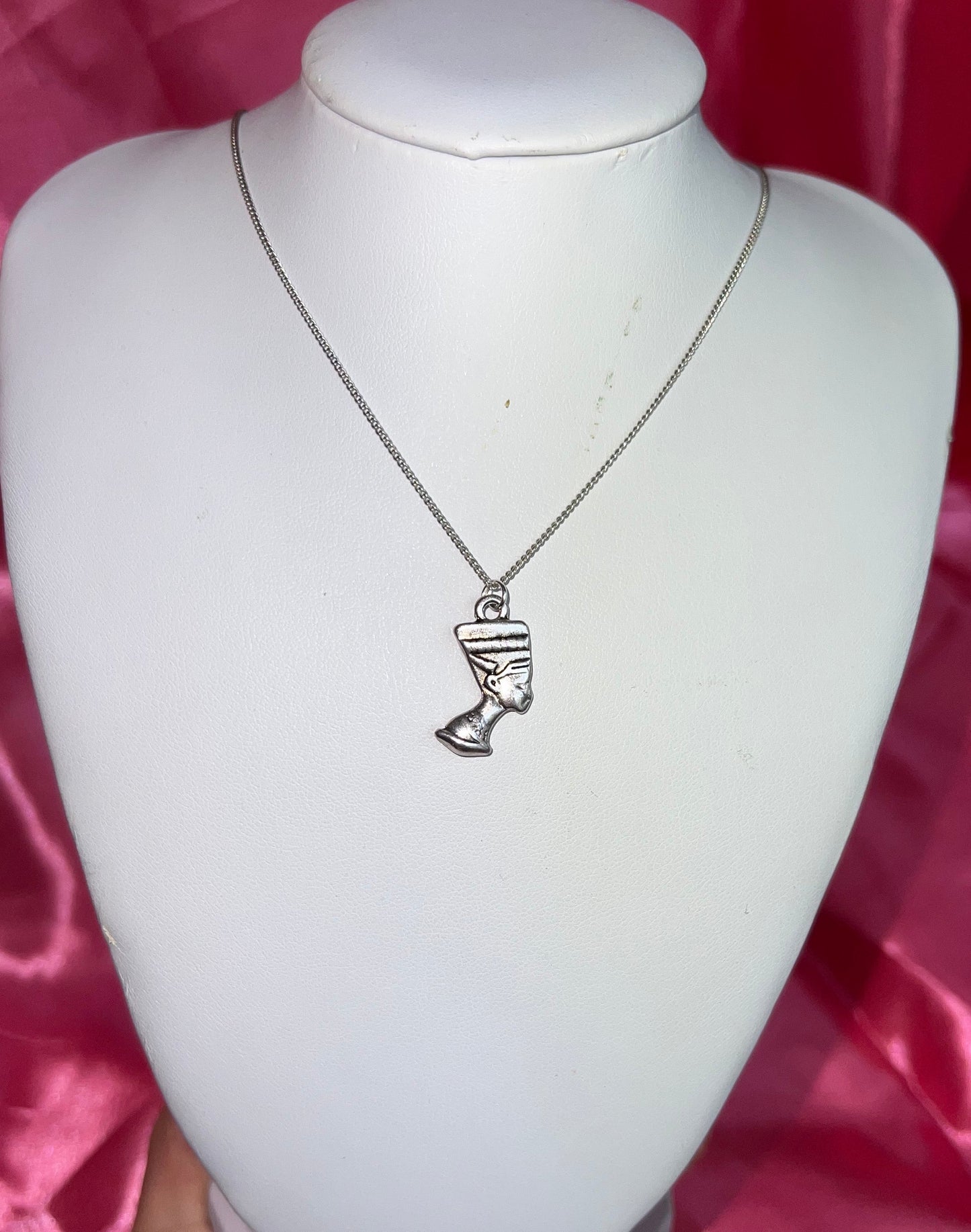 Nefertiti necklace