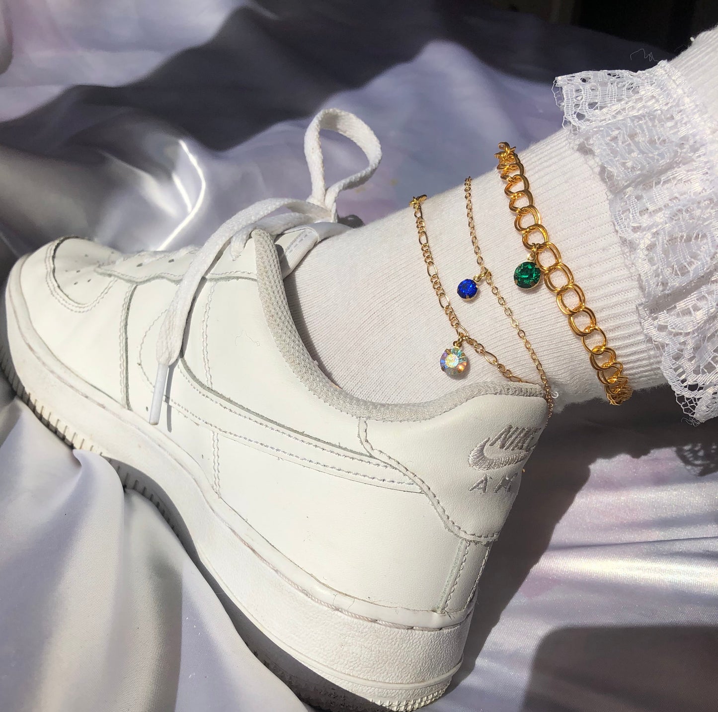 Icy drop anklet