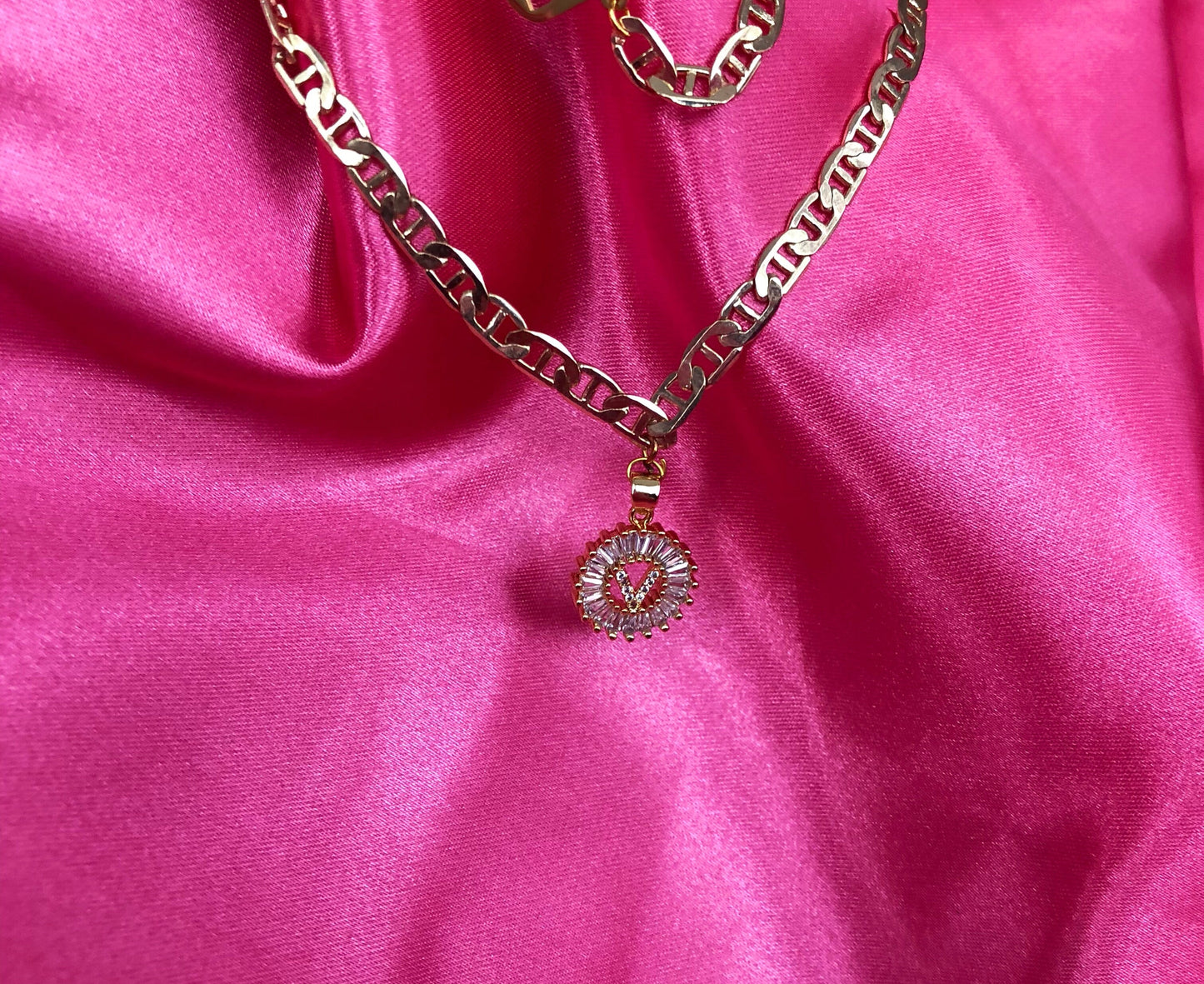 Initial bar chain - Icegoldbyvee