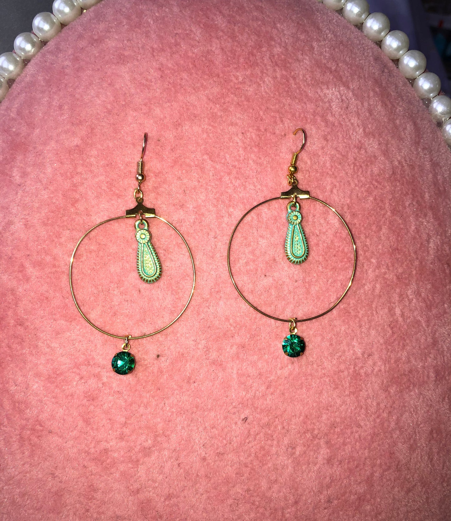 Crystal textured pendant earrings