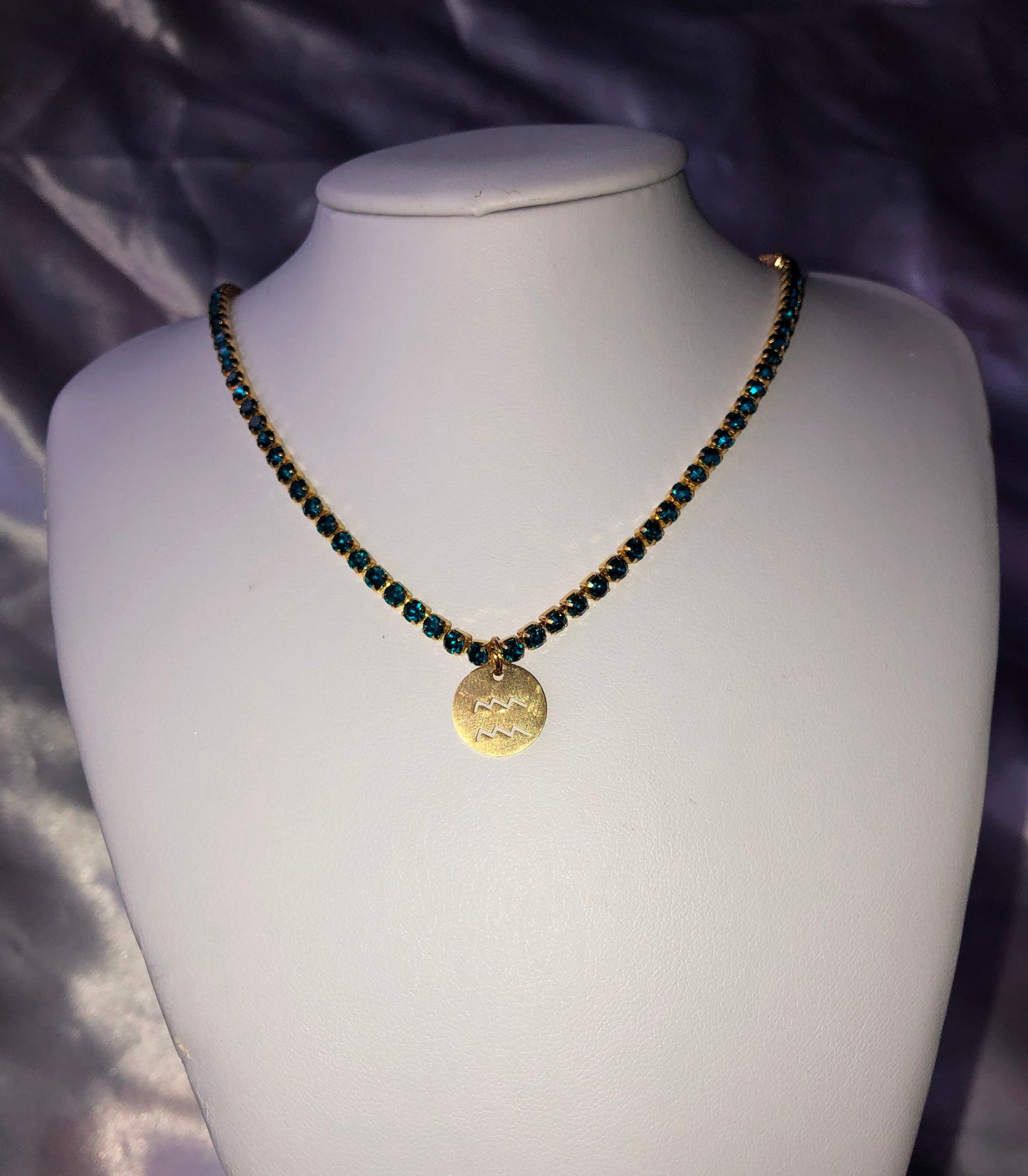 Rhinestone circle zodiac sign pendant necklace