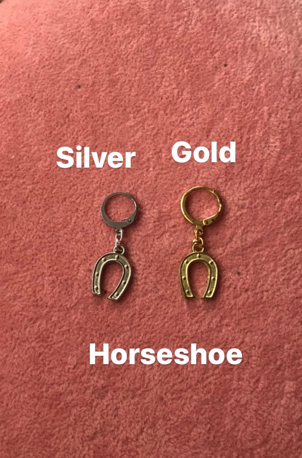 Pendant huggies IV