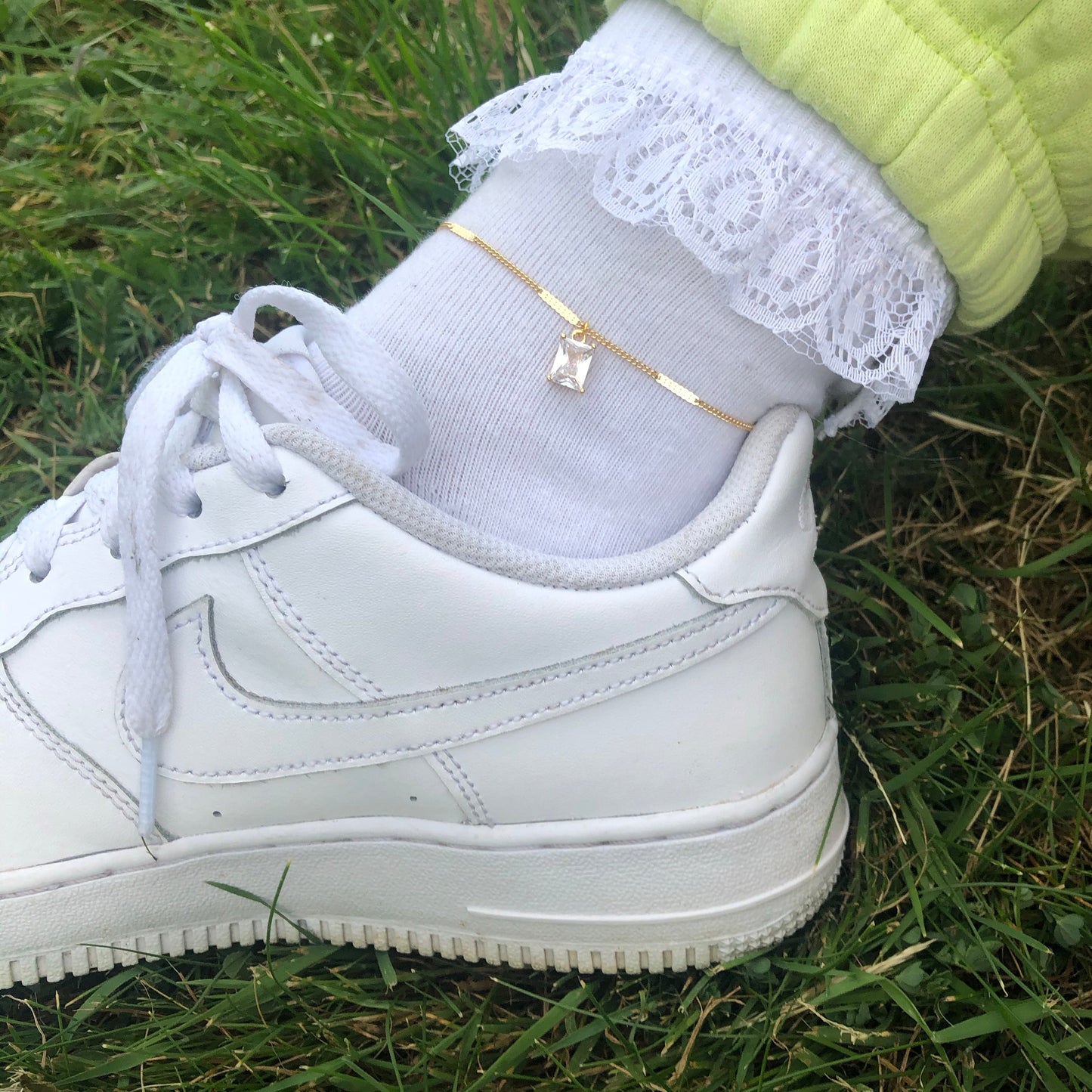 Diamond anklet