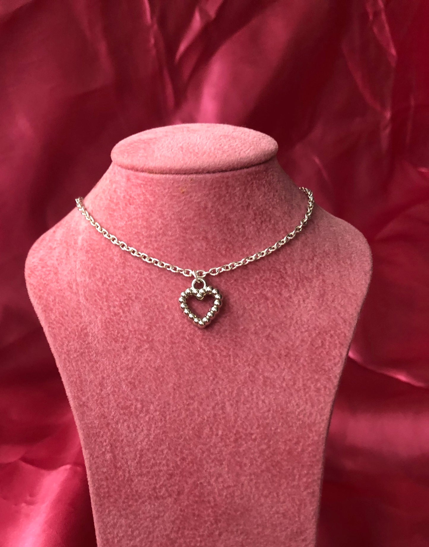 Silver heart pendant necklace