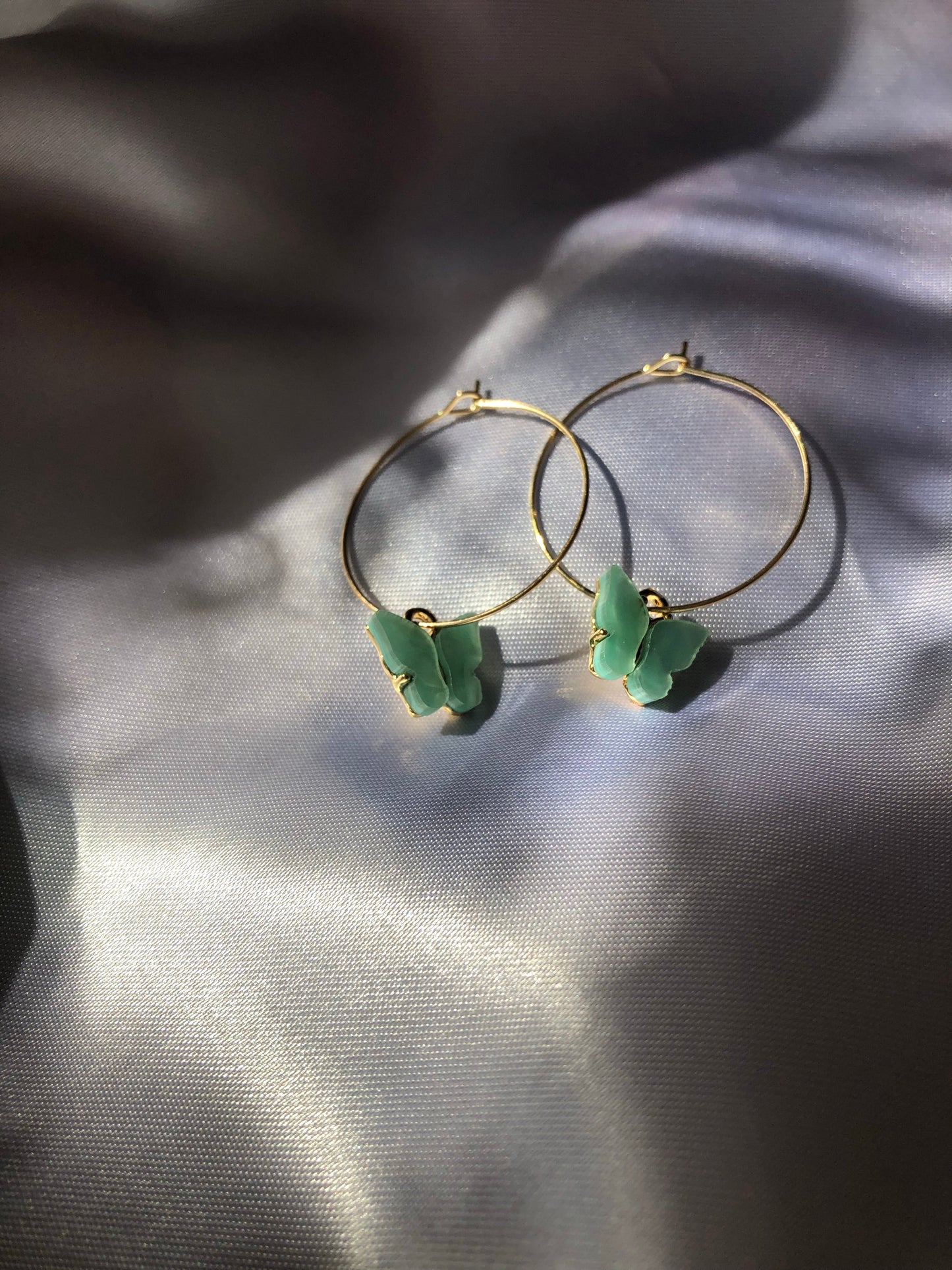 Mariposa hoops