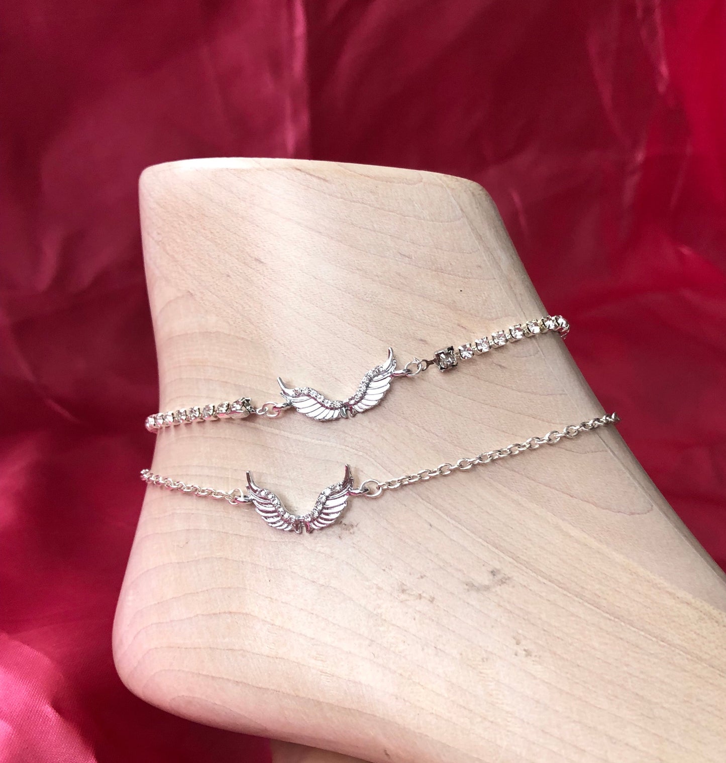 Crystal wings pendant anklet