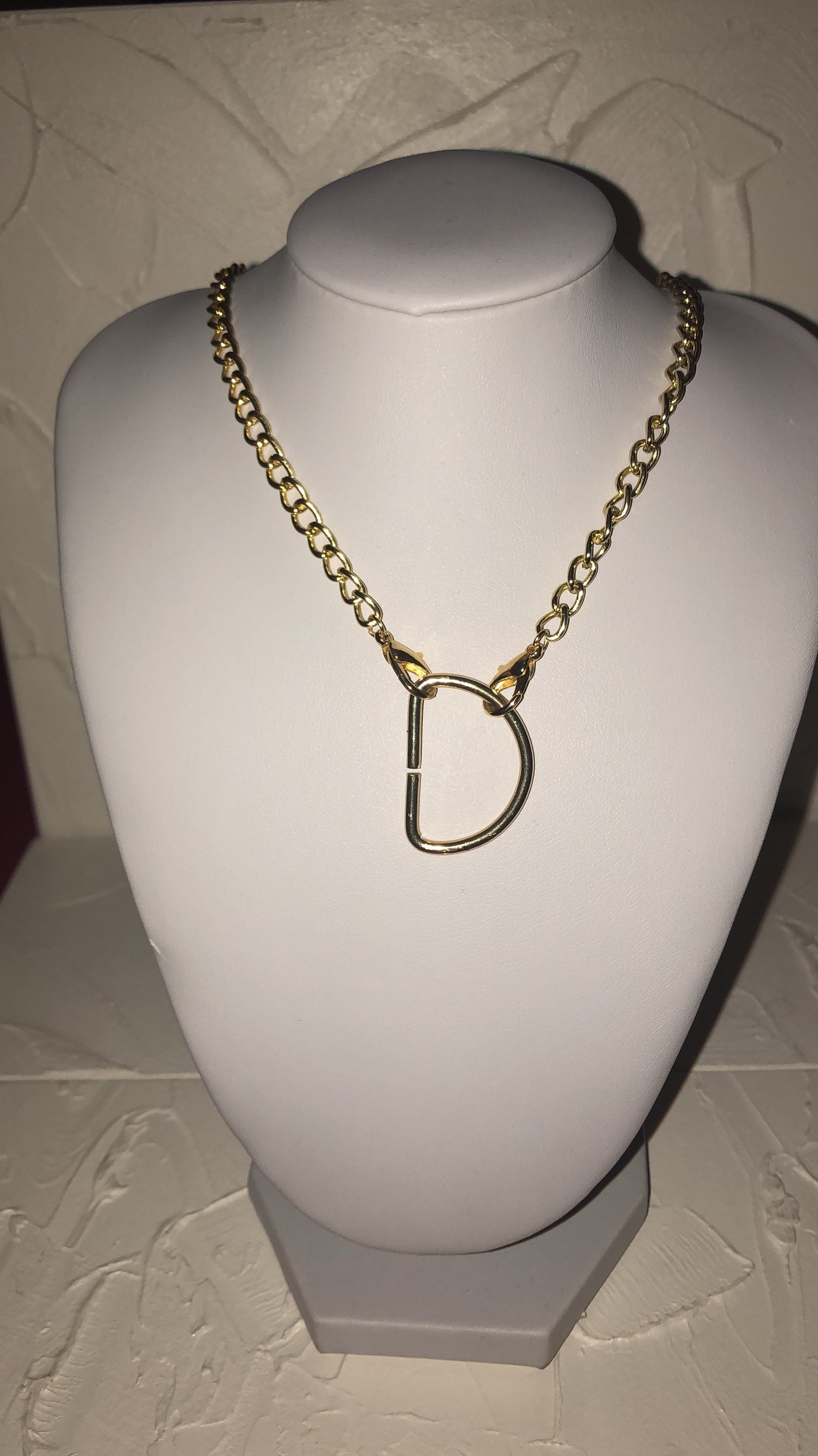 D necklace - Icegoldbyvee
