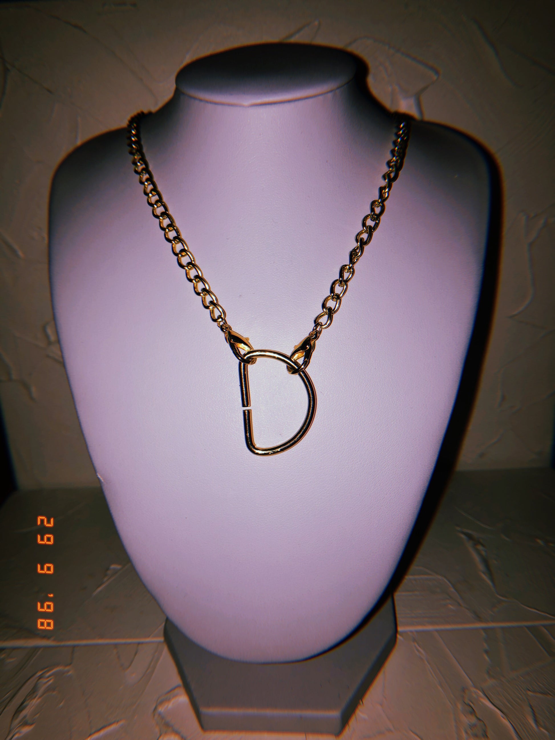 D necklace - Icegoldbyvee