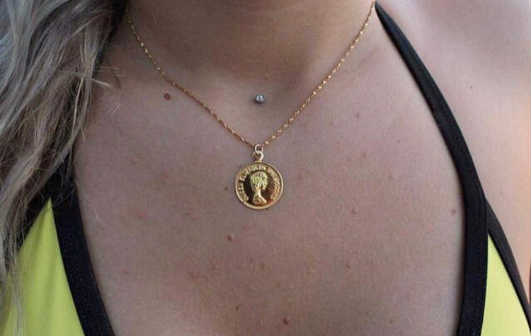 Coin pendant chain - Icegoldbyvee