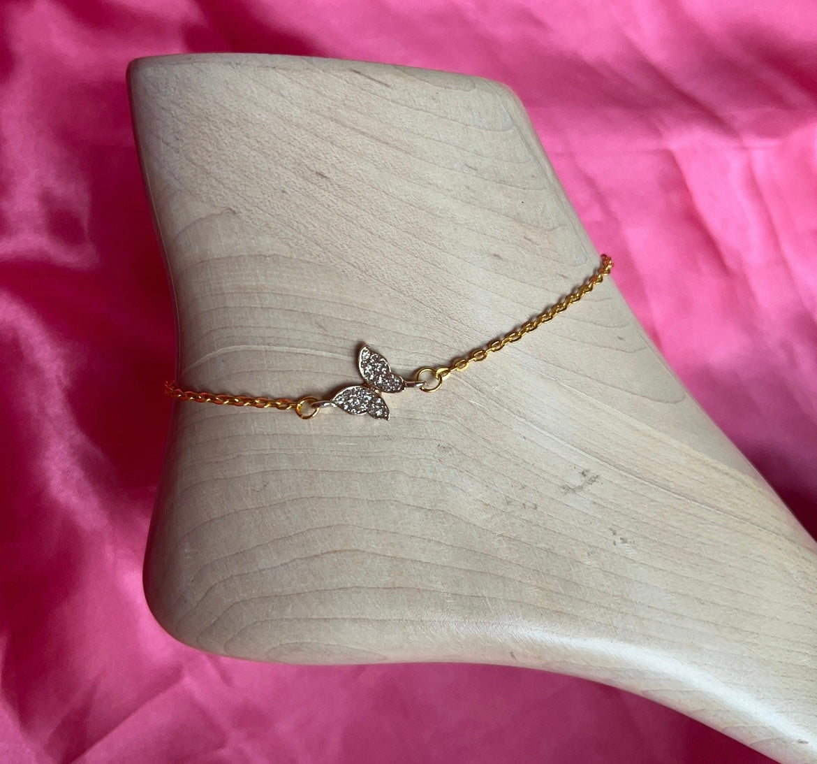 Dainty butterfly anklet