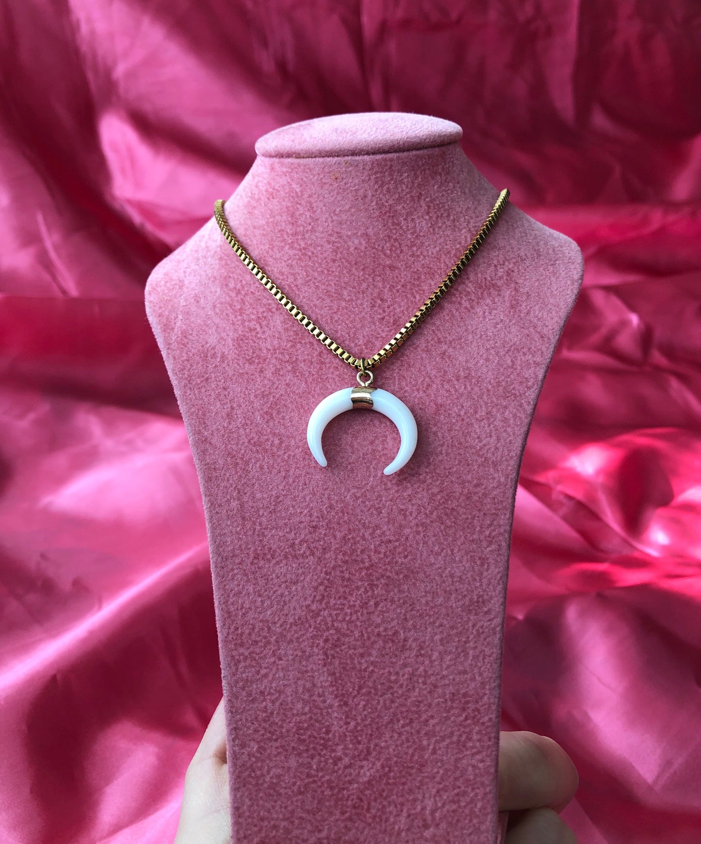 White horn pendant necklace