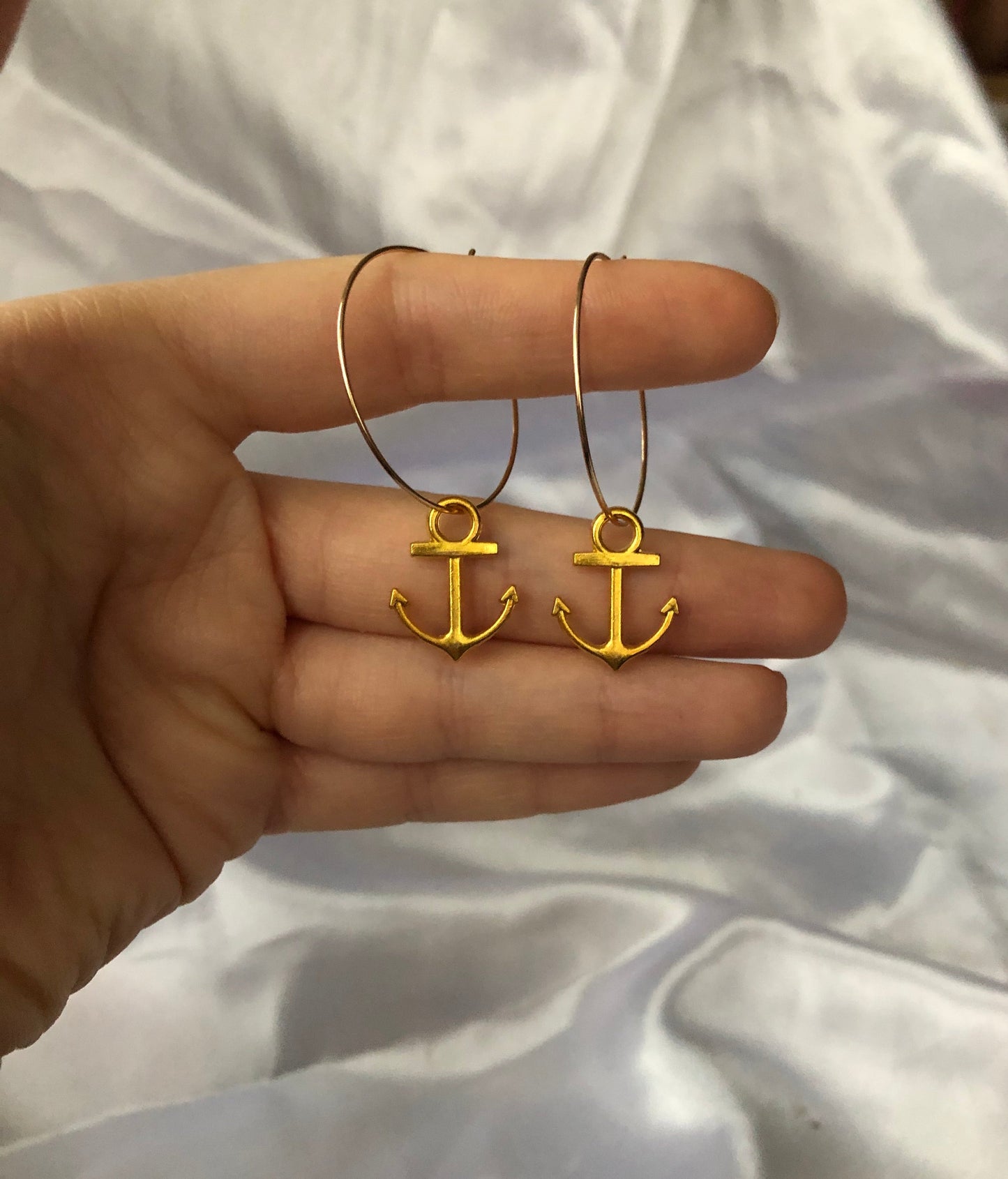 Anchor hoops