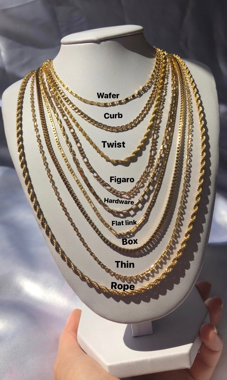 Letter pendant necklace