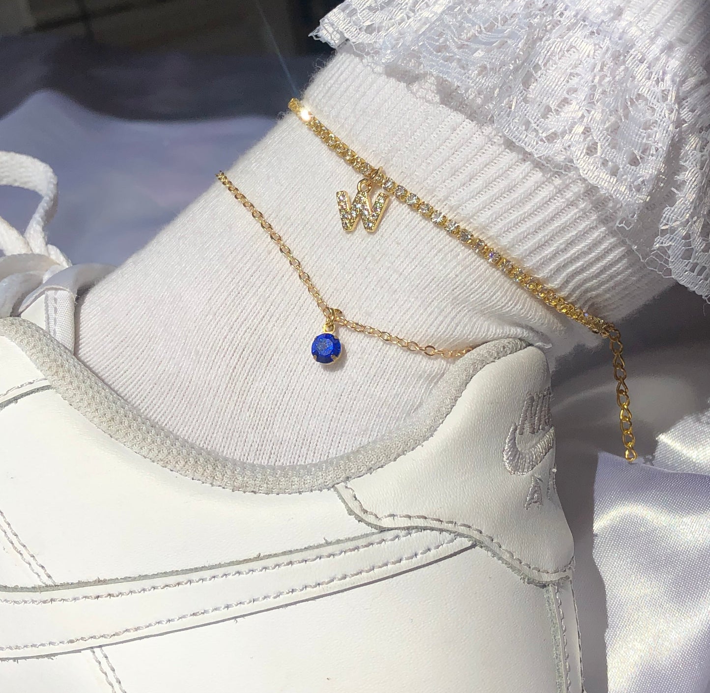 Icy drop anklet