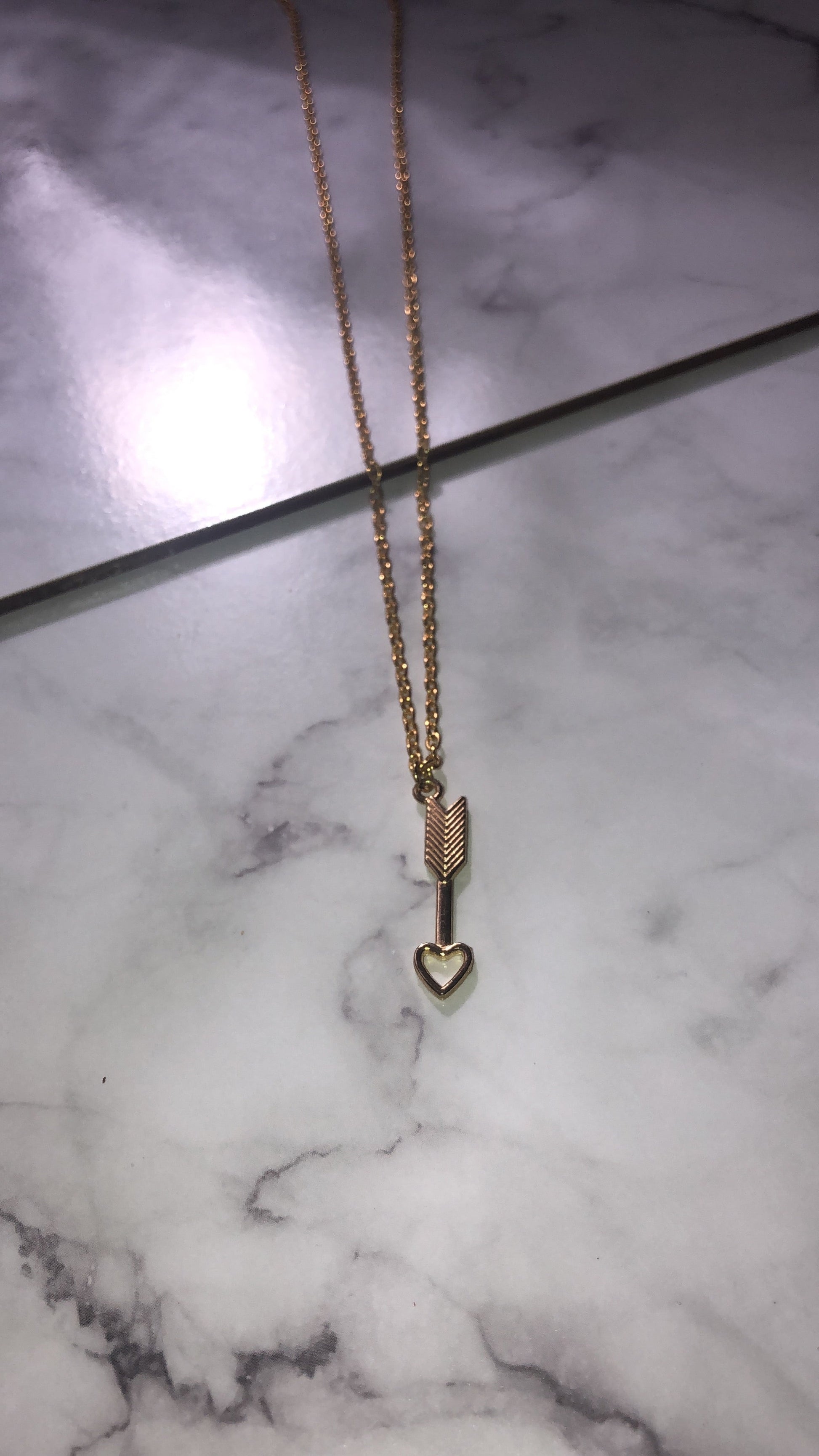 Love arrow necklace - Icegoldbyvee