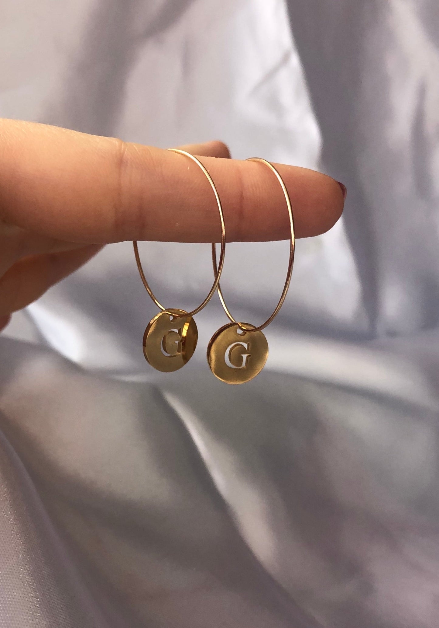 Circle letter pendant hoops