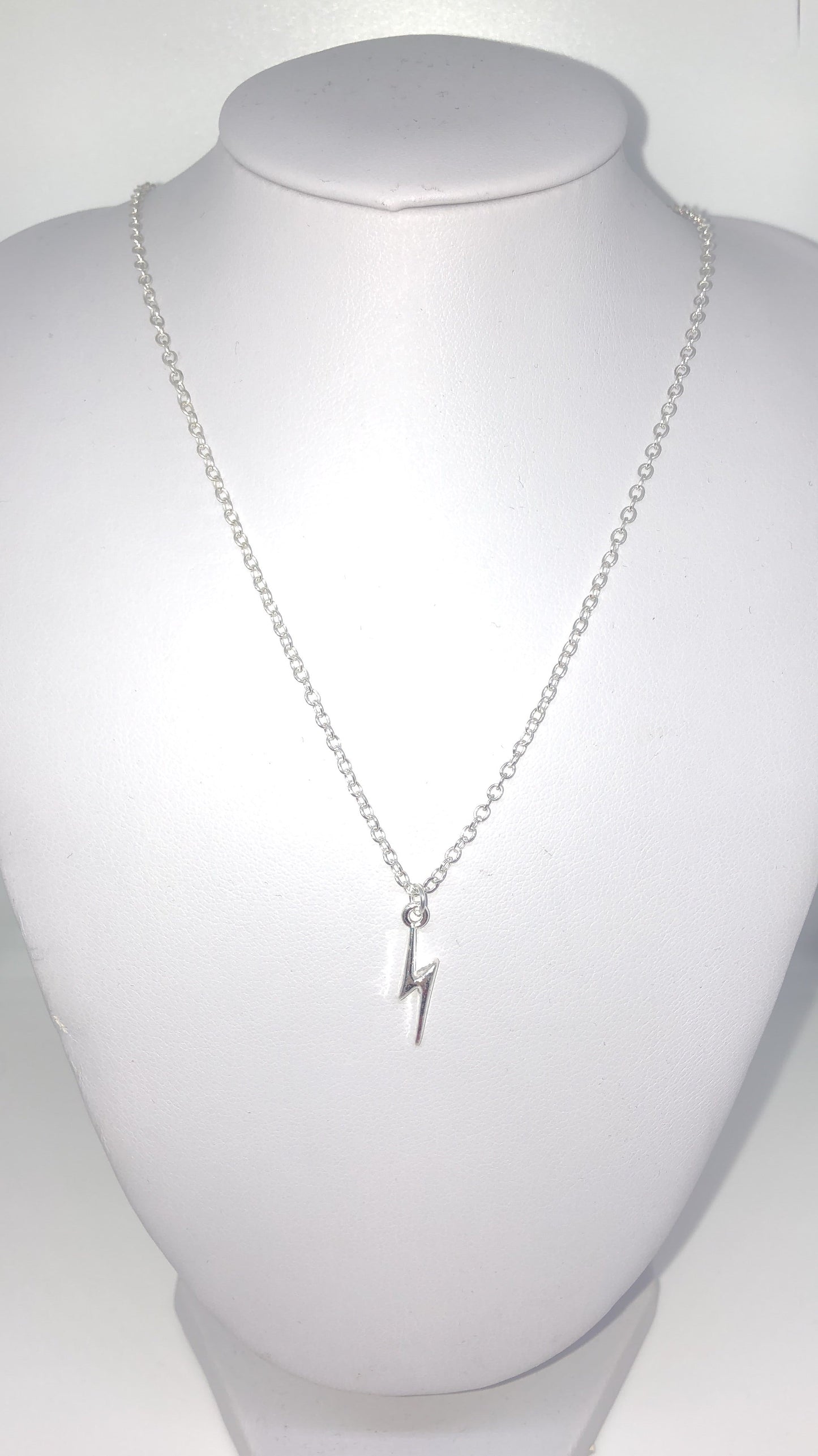 Thunder necklace - Icegoldbyvee