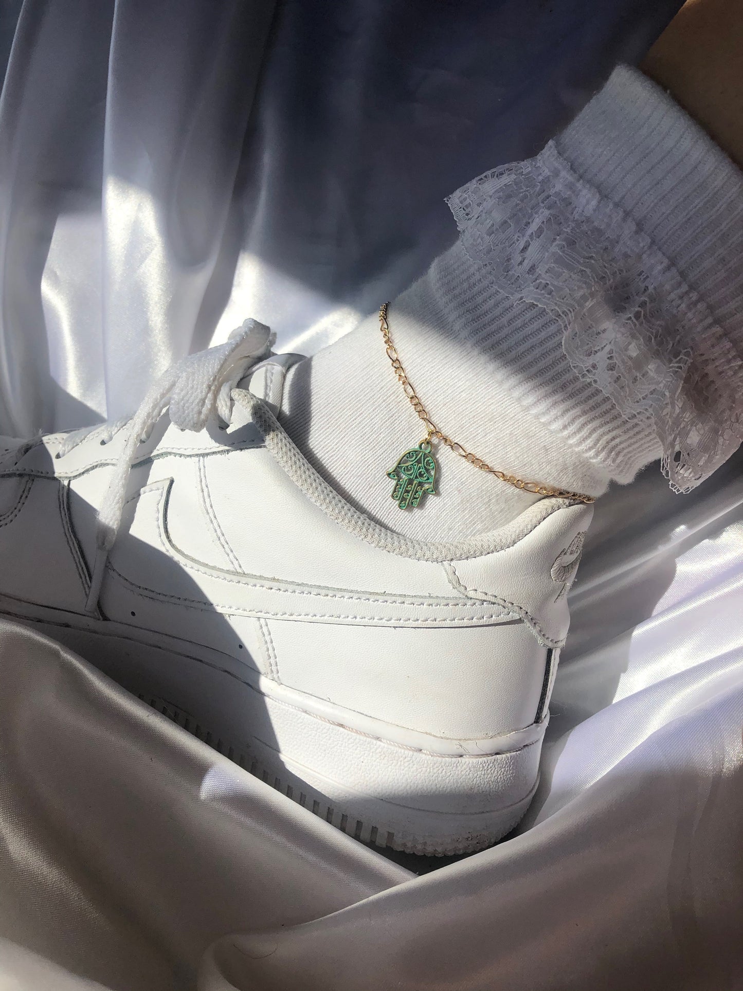 Pendant anklets