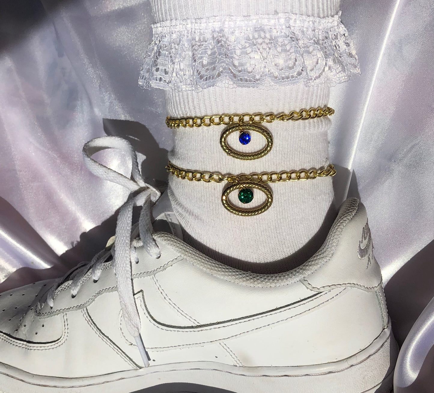 Eye anklet