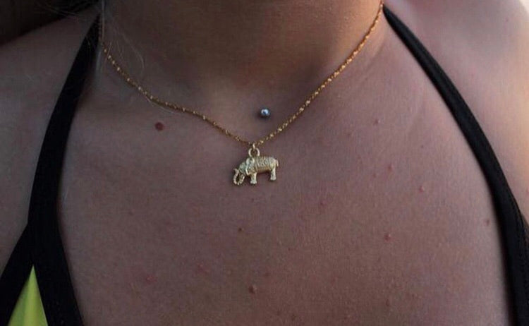 Elephant pendant necklace - Icegoldbyvee